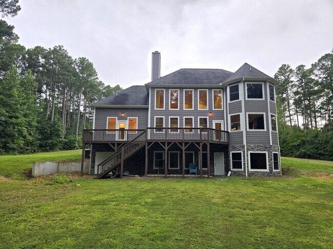 Building Photo - 369 Ketchie Creek Rd