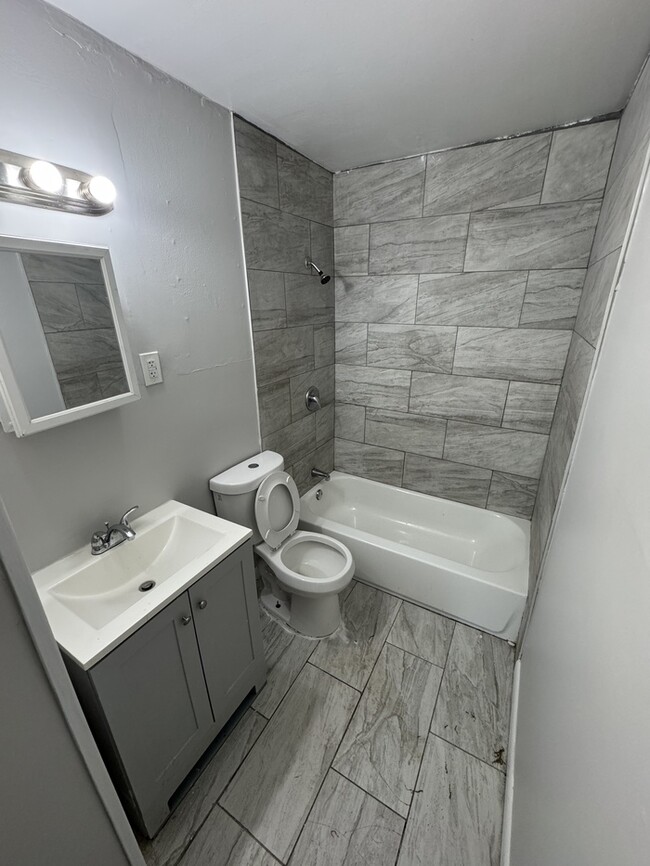 Building Photo - 781 Dawn Cove