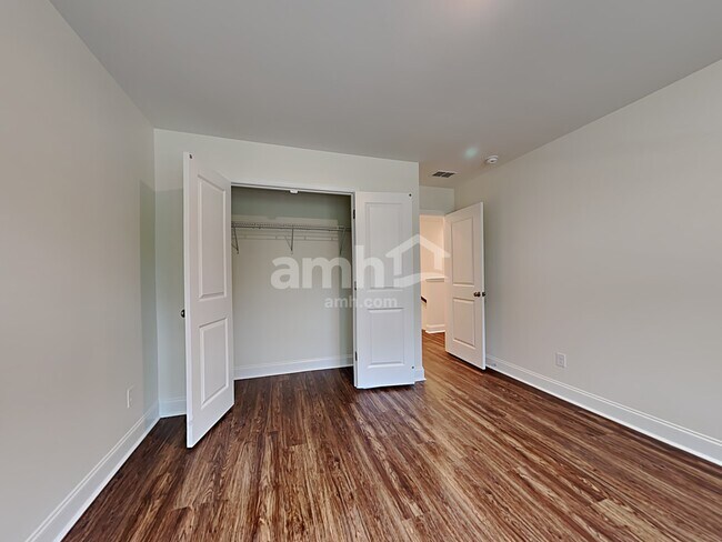 Building Photo - 1120 Alice Smalls Rd