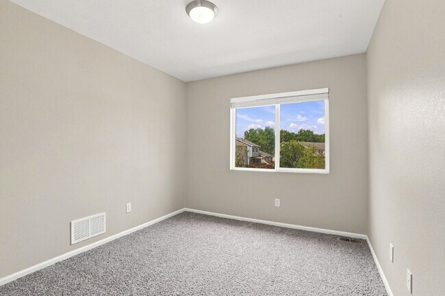 Building Photo - $2,045.95 - 3-Bed, 3-Bath Townhome with Modern Upgrades and Private Yard!