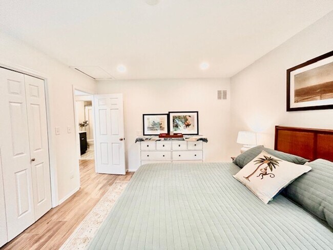 Building Photo - Welcome to DC Living!