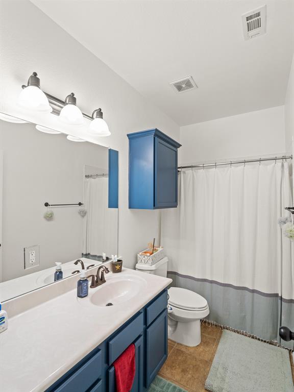 Building Photo - 4378 Green Tree Dr