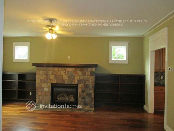 Building Photo - 3132 Cunningham Ln