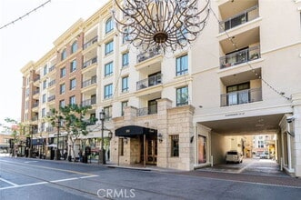 Building Photo - 352 Caruso Ave