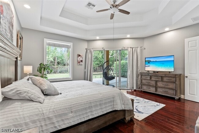 Building Photo - 6051 Shallows Way