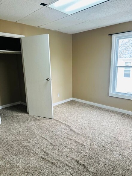 Building Photo - 15 Van Patten St