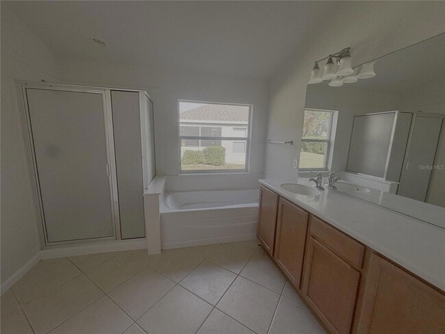 Building Photo - 4194 SW 47th Ct