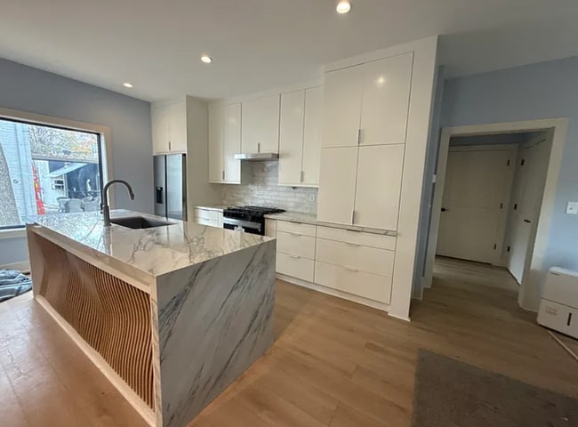 Building Photo - 1073 Hemphill Ave NW