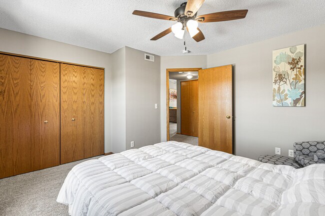 Second Bedroom - 120 Cherry Ct