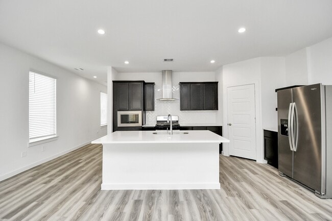 Building Photo - 12316 Basilwood Dr