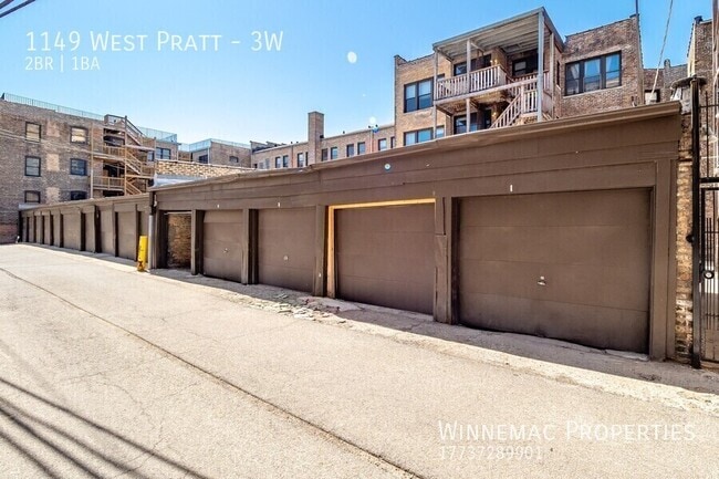 Building Photo - 1149 West Pratt-3W