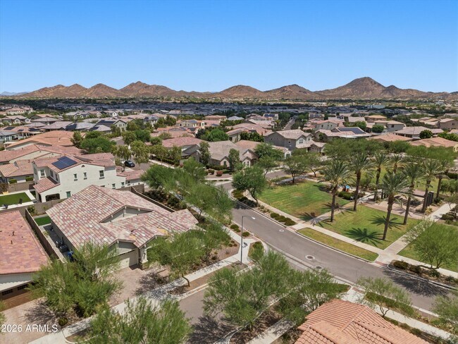 Building Photo - 2024 W Andalusian Trail