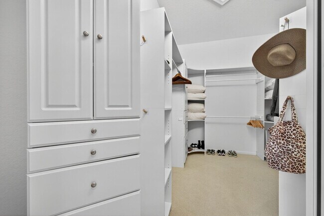 Building Photo - 11587 Manatee Bay Ln
