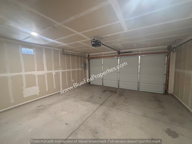 Building Photo - 98 E Mnr Vw Rd