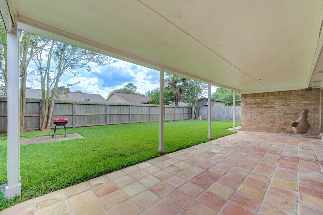 Building Photo - 3046 Wagon Trail Dr