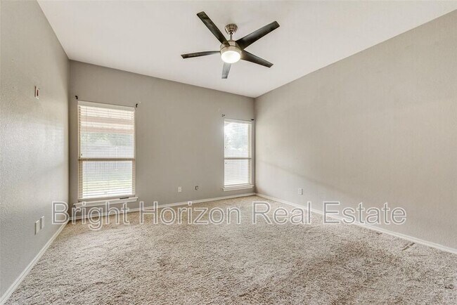 Building Photo - 5160 Britton Ridge Ln