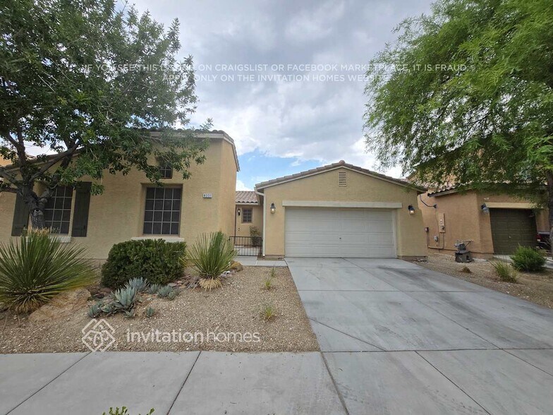 Primary Photo - 4331 Oasis Plains Ave