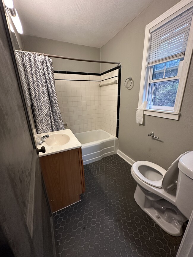 Bathroom - 140 Clairton Blvd