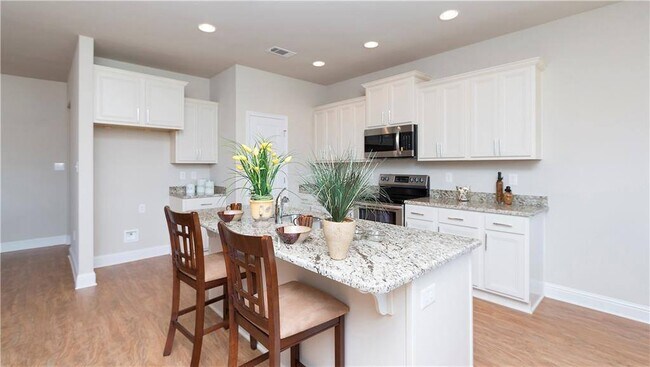 Building Photo - 10517 Sand Dune Ave