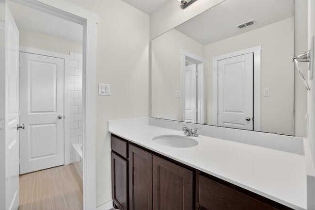 Building Photo - 6009 Firefox Ln
