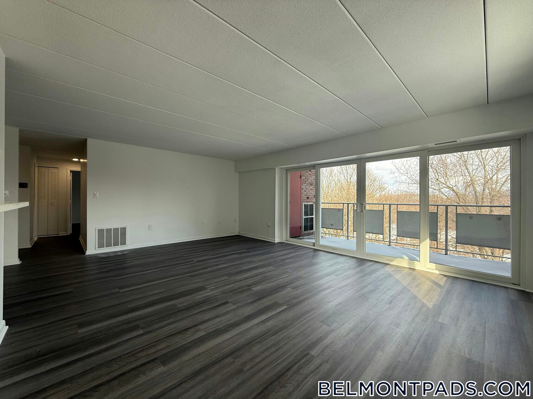 Building Photo - 55 Hill Rd