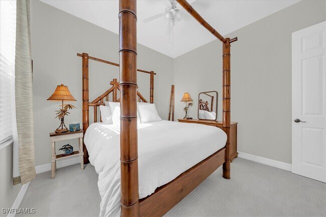 Building Photo - 28327 Hidden Lake Dr