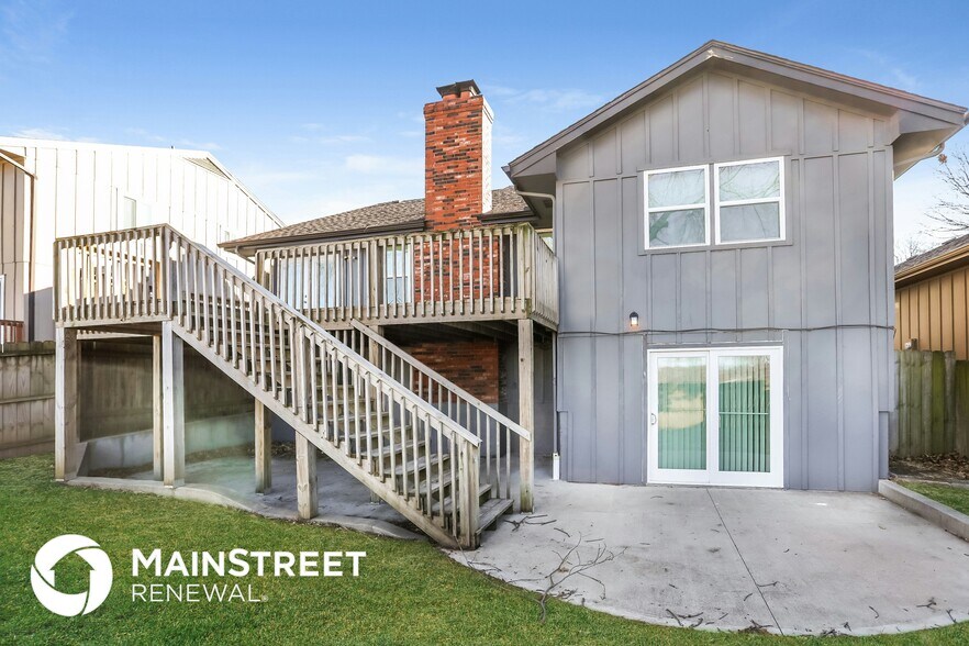 Building Photo - 2817 NW 5th St