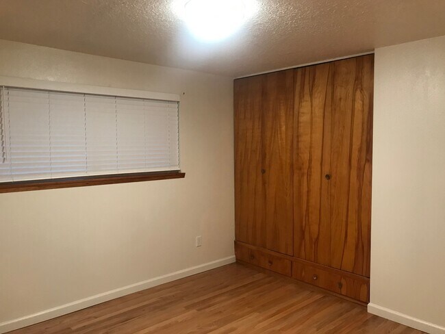 Building Photo - 3 Bed 1.75 Bath SFR Rambler Everett