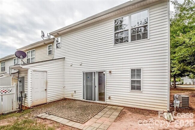 Building Photo - 126 Barnhardt Loop