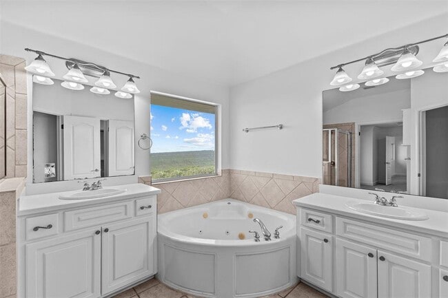 Building Photo - 5724 Brittlyns Ct