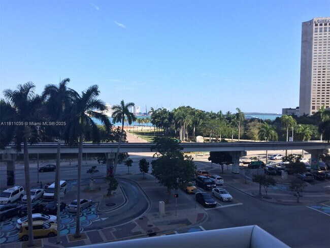 Building Photo - 50 Biscayne Blvd