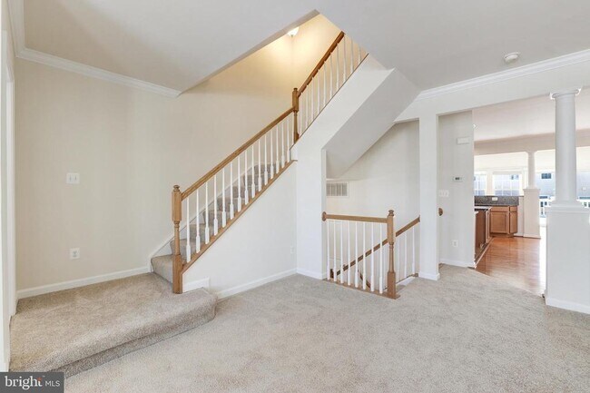 Building Photo - 25767 Double Bridle Terrace