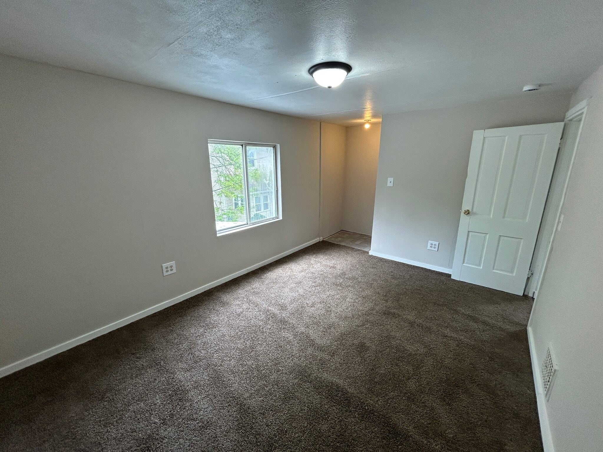 Building Photo - 109 Kent Ct