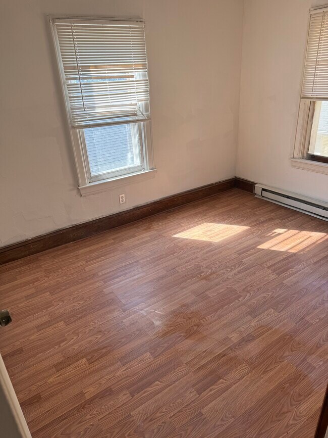 BEDROOM 2 - 1821 Pennsylvania Ave