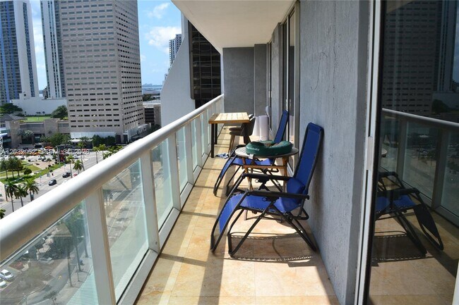 Building Photo - 50 Biscayne Blvd