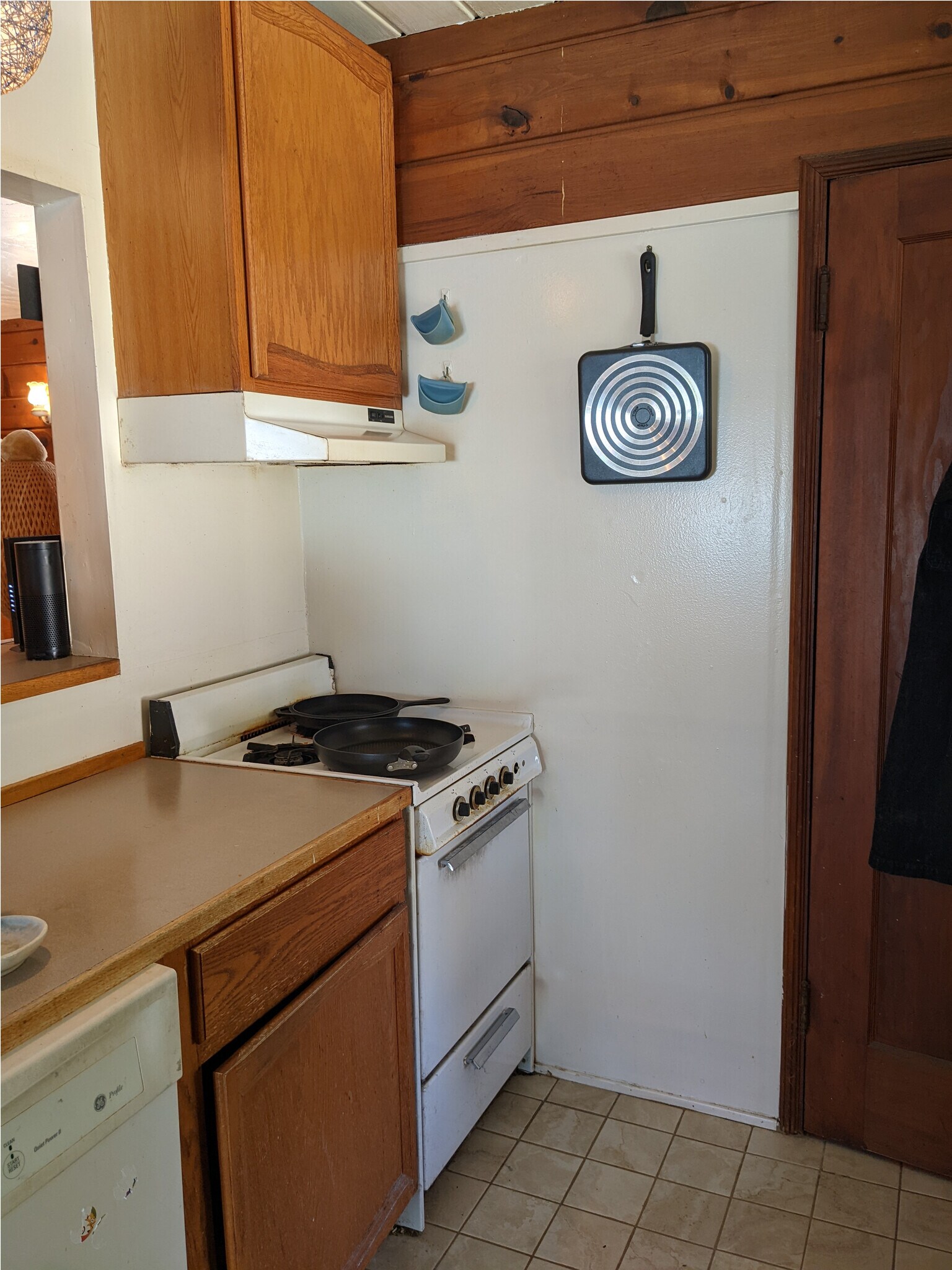 Kitchen - 2317 Carquinez Ave
