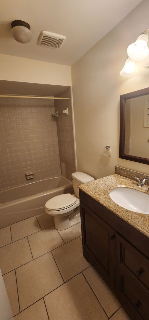 Building Photo - 255 S Tropical Trail