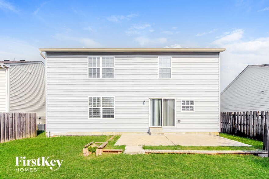 Building Photo - 2814 Rothe Ln