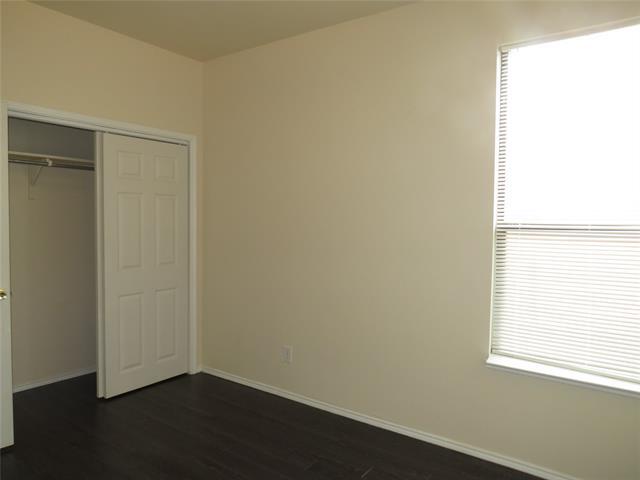 Building Photo - 2821 Hilcroft Ave