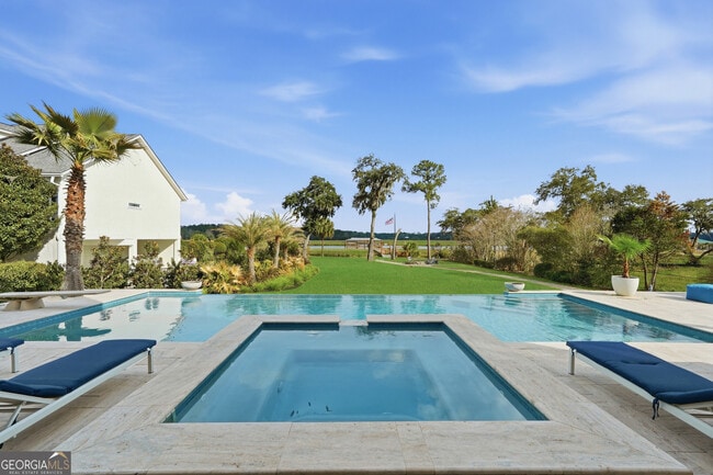 Building Photo - 277 Catherine View