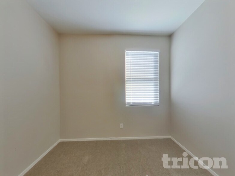 Building Photo - 42037 W Lunar St