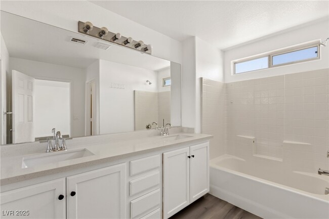 Building Photo - 3544 Terneza Ave