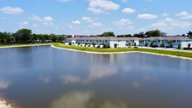 Building Photo - Brand new Townhome centrally located in La...