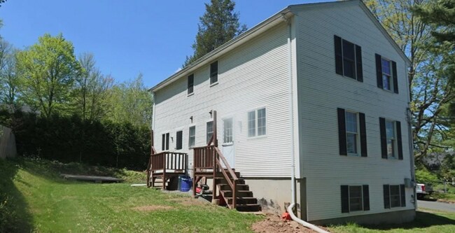 Building Photo - 9-11 Hamar Drive
