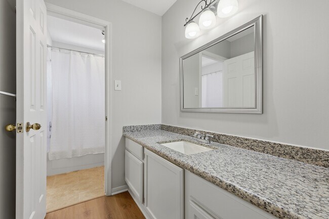 Building Photo - 16322 Battlecreek Dr