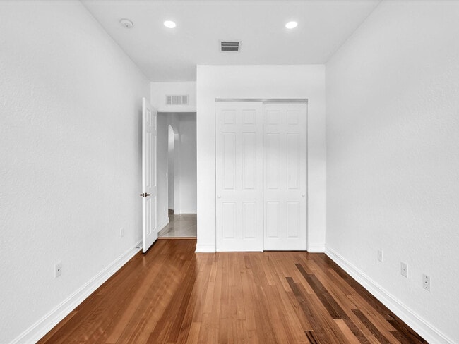 Building Photo - 3530 NW 87th Ave