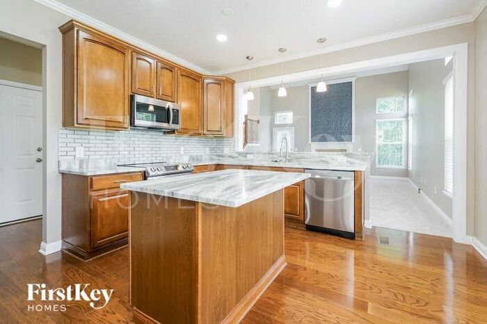 Building Photo - 4973 Shoreside Dr