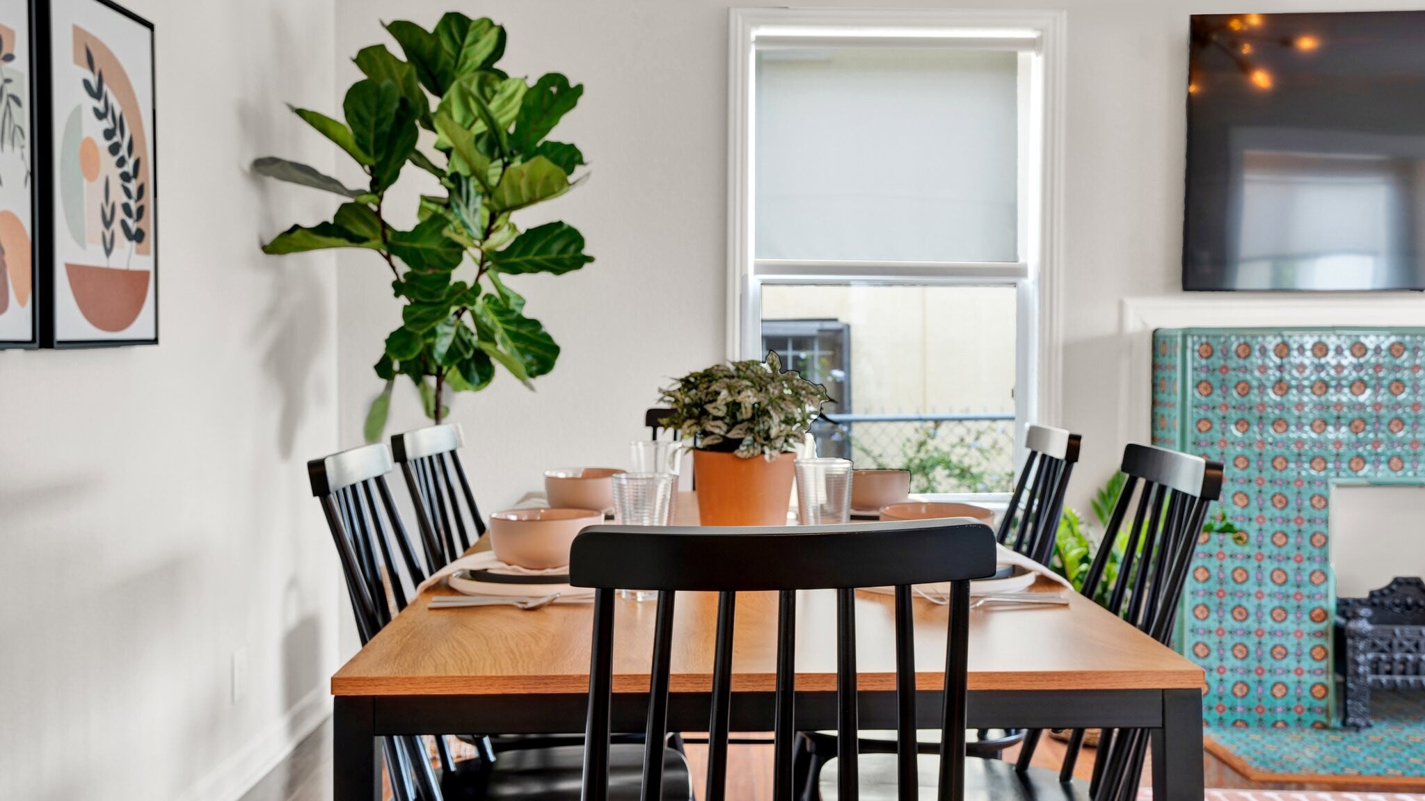 Building Photo - 724 Gramercy Dr