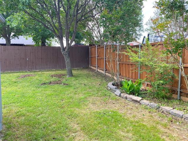 Building Photo - 2704 Winding Creek Dr