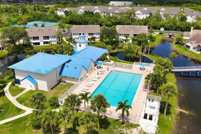 Building Photo - 1915 Westminster Cir